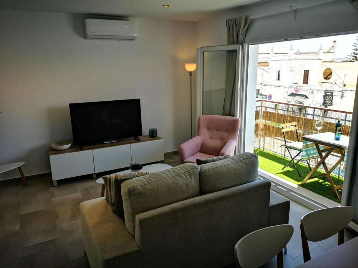 Apartamento Suite Arco De La Villa,Solo Familia Y Parejas,Parking Gratuito Conil De La Frontera Bagian luar foto
