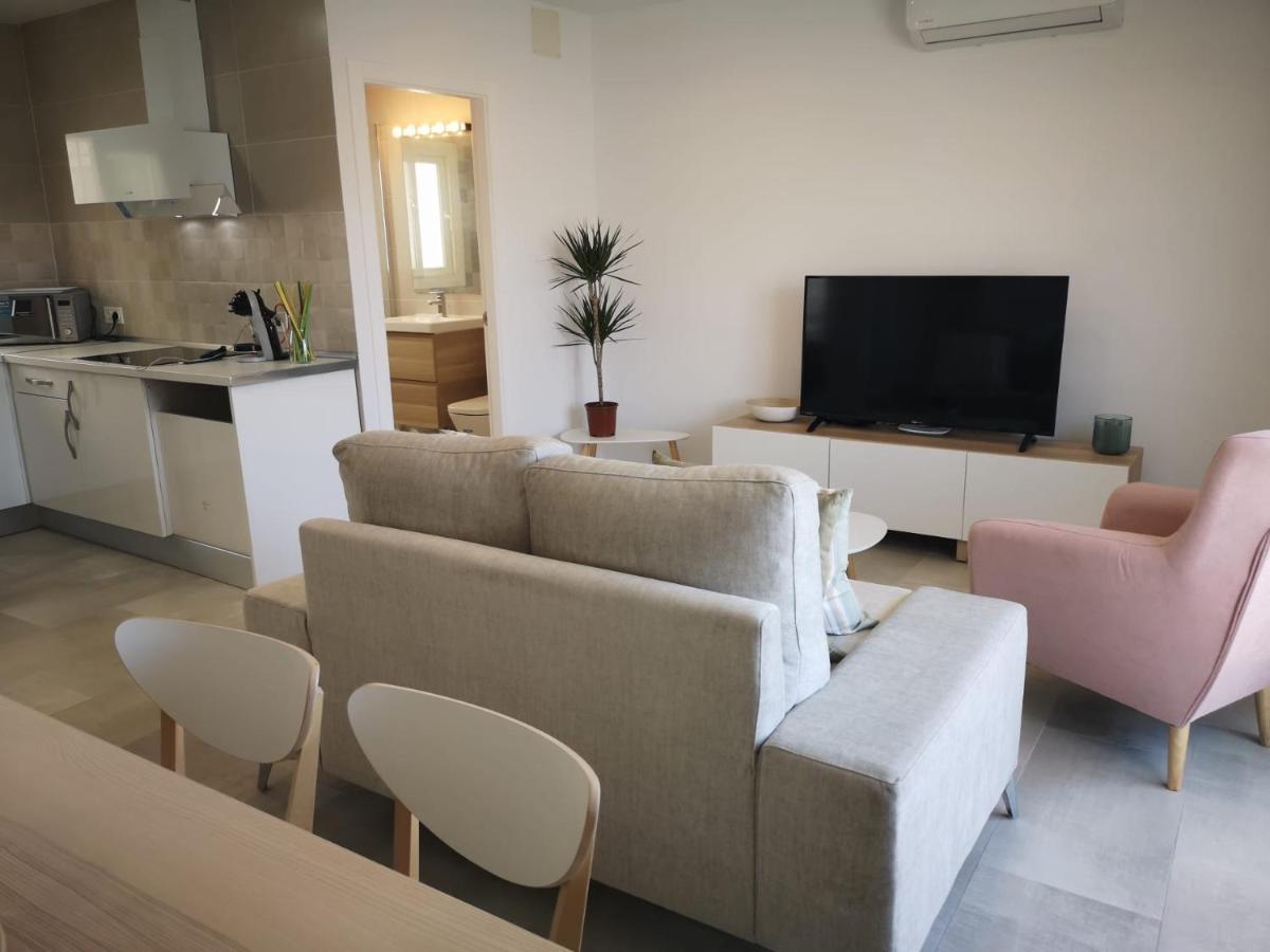 Apartamento Suite Arco De La Villa,Solo Familia Y Parejas,Parking Gratuito Conil De La Frontera Bagian luar foto