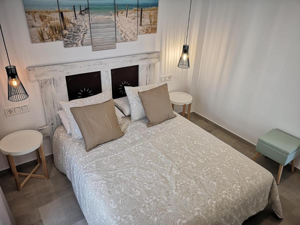 Apartamento Suite Arco De La Villa,Solo Familia Y Parejas,Parking Gratuito Conil De La Frontera Bagian luar foto